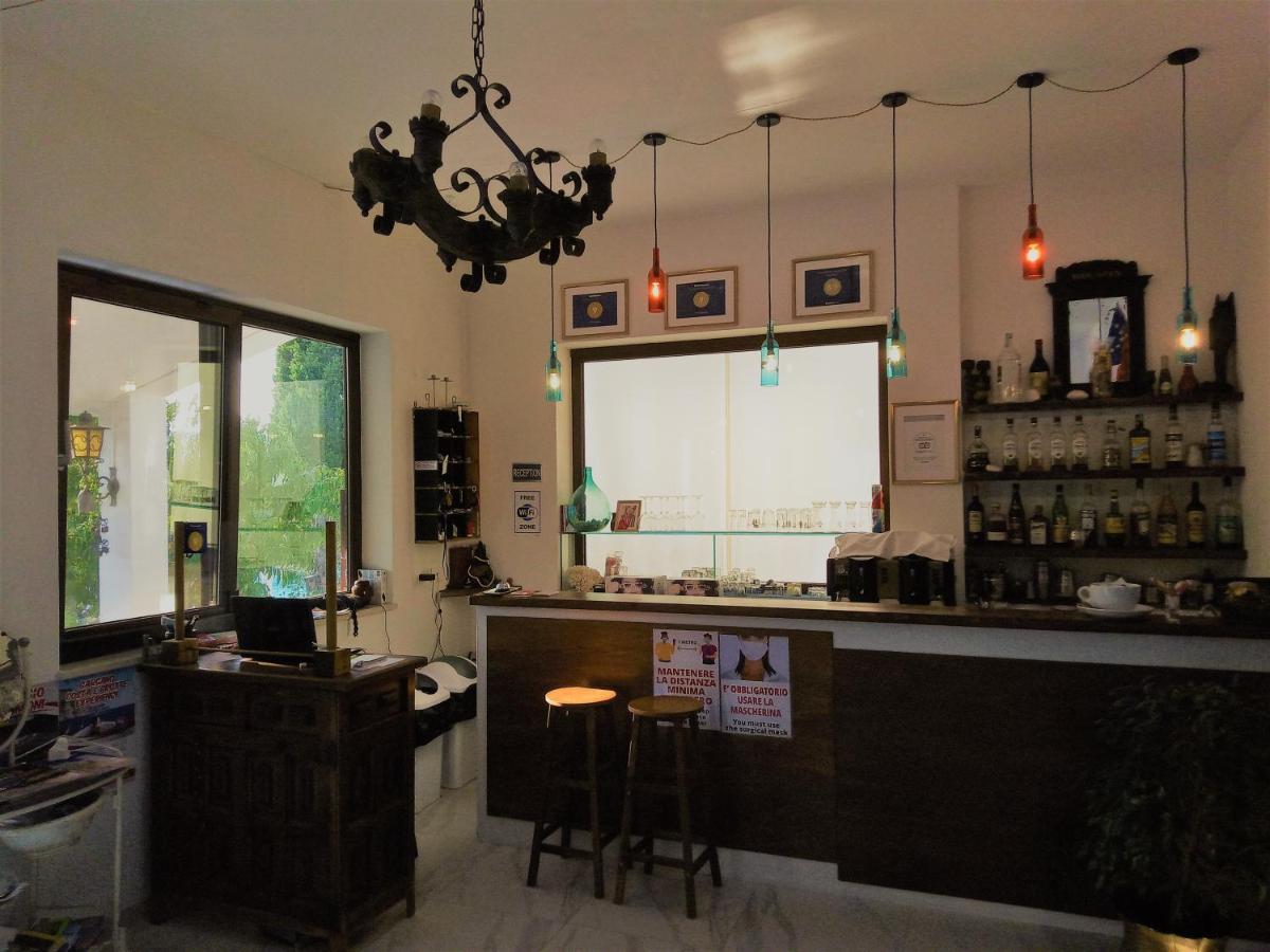 Vila Sejuda Hotel Peschici Kültér fotó