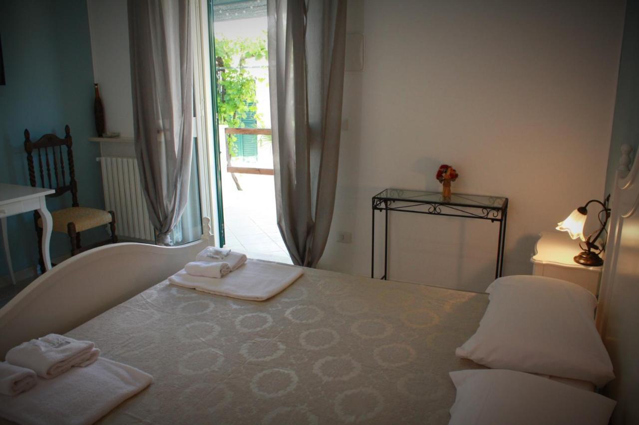 Vila Sejuda Hotel Peschici Kültér fotó