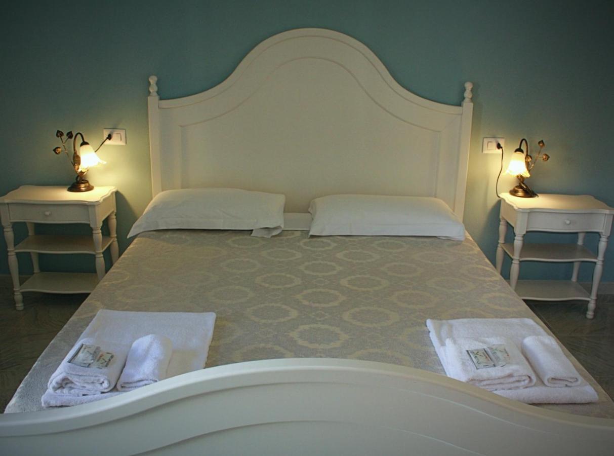 Vila Sejuda Hotel Peschici Kültér fotó