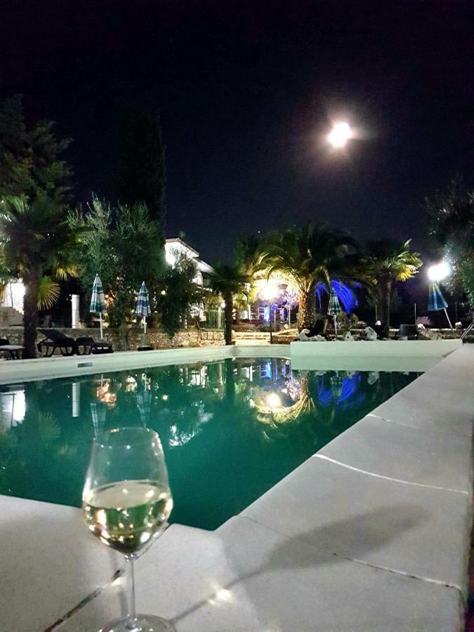 Vila Sejuda Hotel Peschici Kültér fotó
